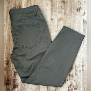 Dynamite Skinny Ankle Jegging